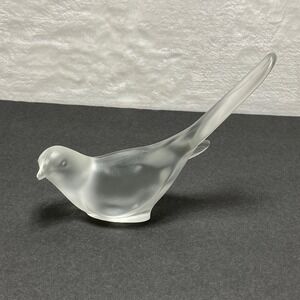 Fenton VTG Art Glass Happiness Bird Figurine Satin‎ Frosted Dove MCM Sculpture